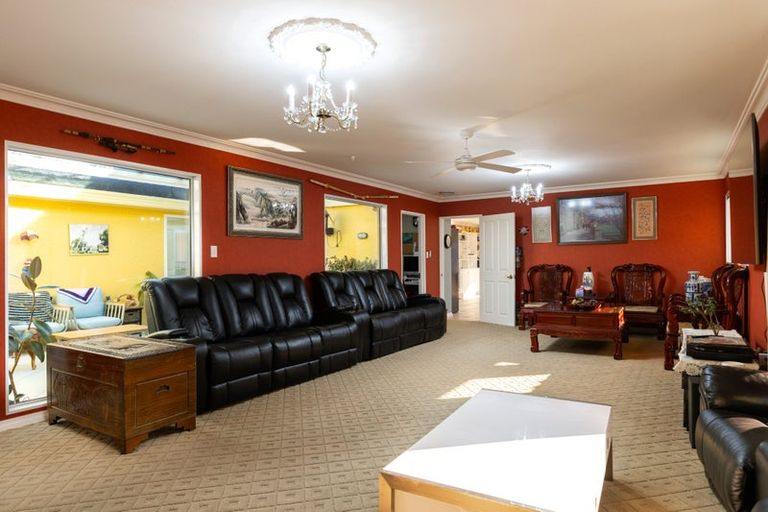 Photo of property in 40-42 Waikawa Road, Picton, 7220