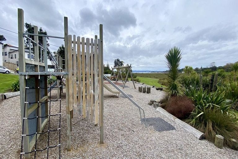 Photo of property in 23 Kawerau Avenue, Devonport, Auckland, 0624