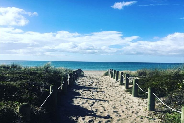 Photo of property in 11 Mako Avenue, Whiritoa, Whangamata, 3691