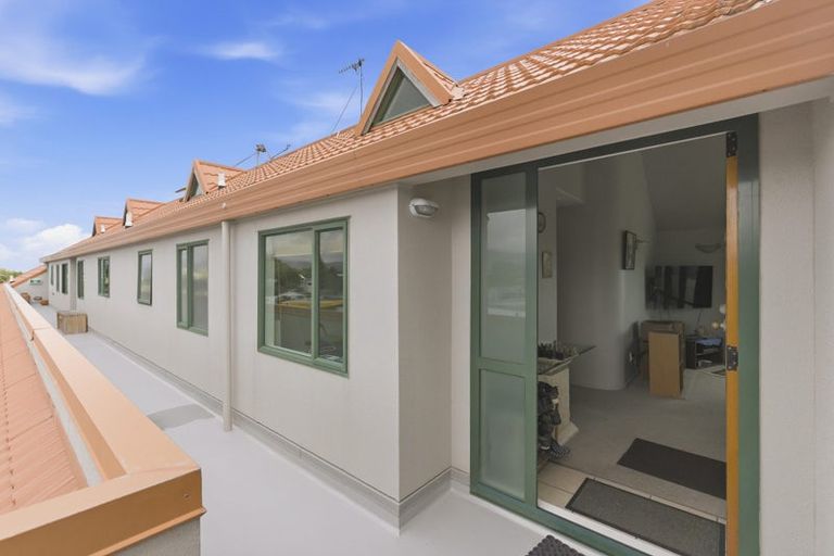 Photo of property in 3b/25 Maclean Street, Paraparaumu Beach, Paraparaumu, 5032