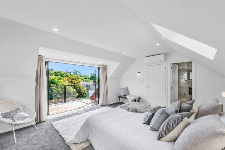 Photo of property in 19 Glamis Place, Cashmere, Christchurch, 8022