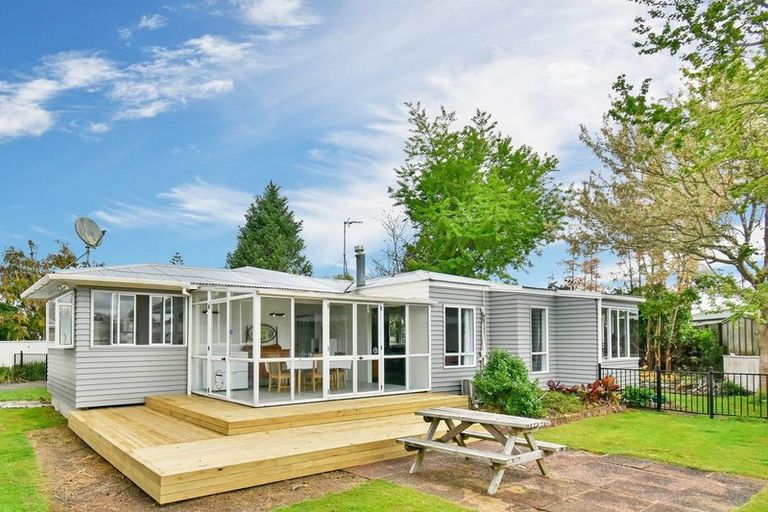 Photo of property in 5a Bunnythorpe Road, Papakura, 2110