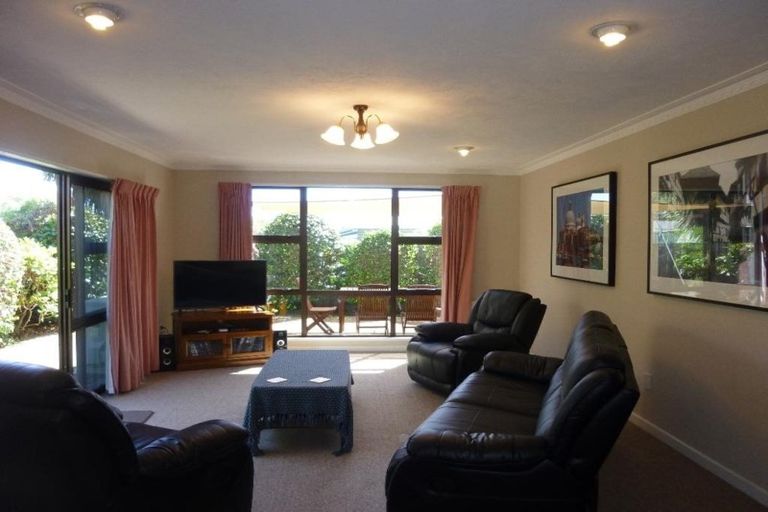 Photo of property in 8/32 Cotswold Avenue, Bishopdale, Christchurch, 8053