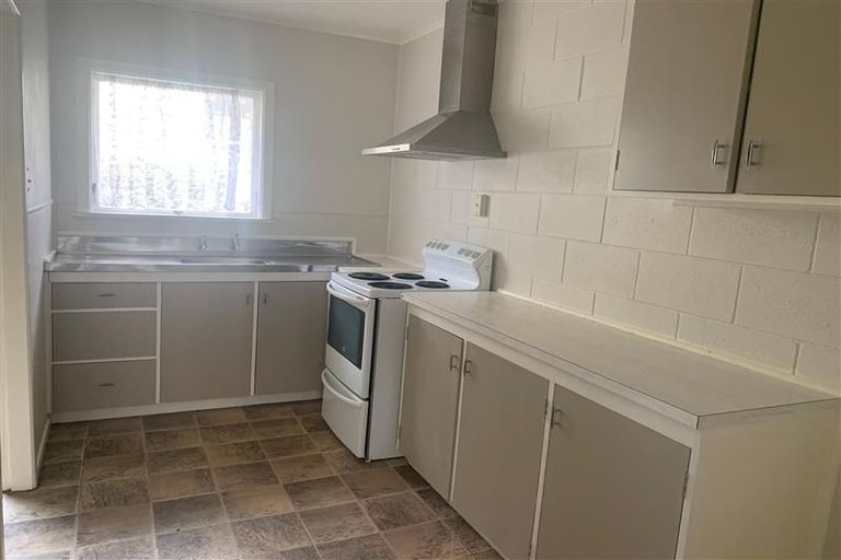 Photo of property in 2/245 Ulster Street, Whitiora, Hamilton, 3200