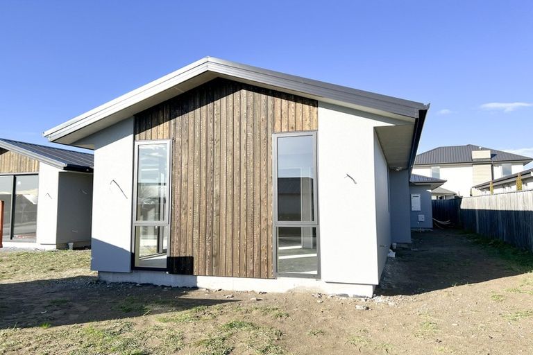 Photo of property in 9 Pahua Street, Pegasus, 7612