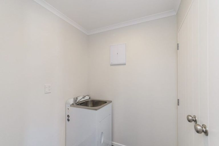 Photo of property in 35 Fairs Road, Milson, Palmerston North, 4414