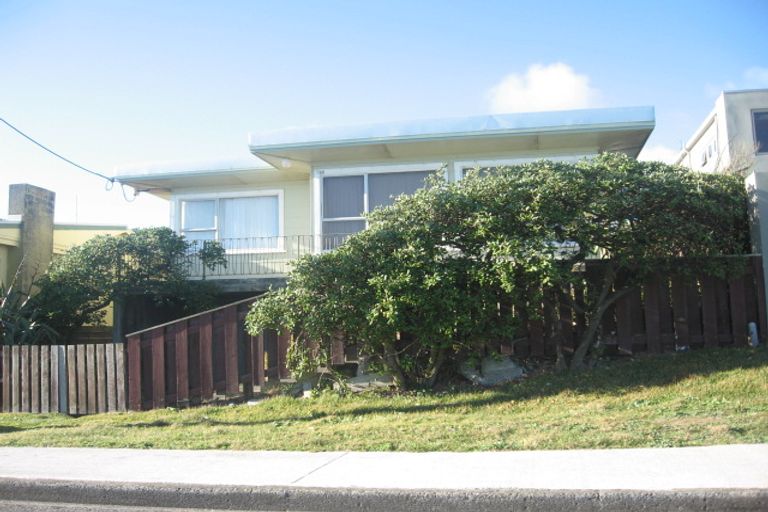 Photo of property in 120 The Parade, Paekakariki, 5034