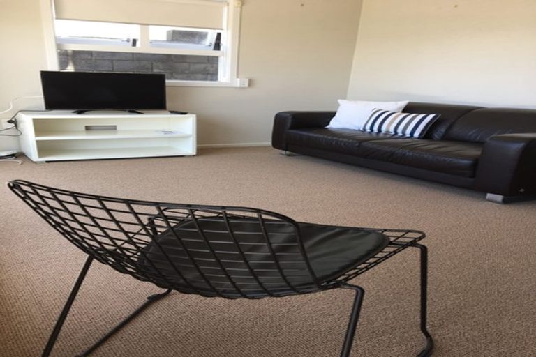 Photo of property in 3/23a Hamblyn Street, Strandon, New Plymouth, 4312