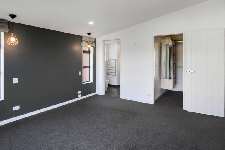 Photo of property in 6 Satchell Way, Kaiwharawhara, Wellington, 6035