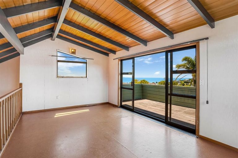 Photo of property in 62 Bay Vista Drive, Red Beach, 0932