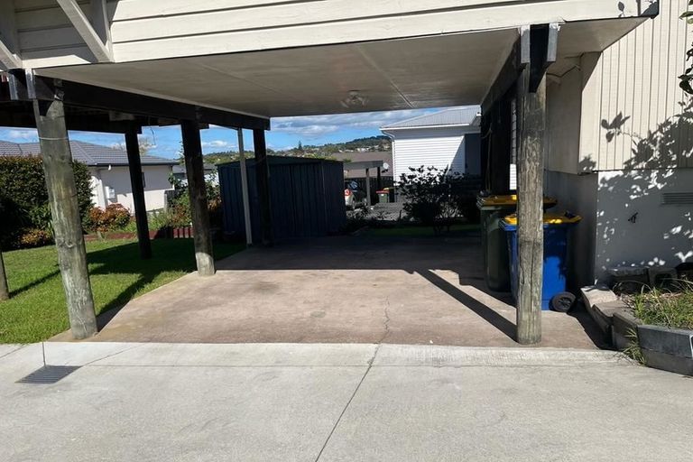 Photo of property in 2/2 Aotea Road, Glen Eden, Auckland, 0602