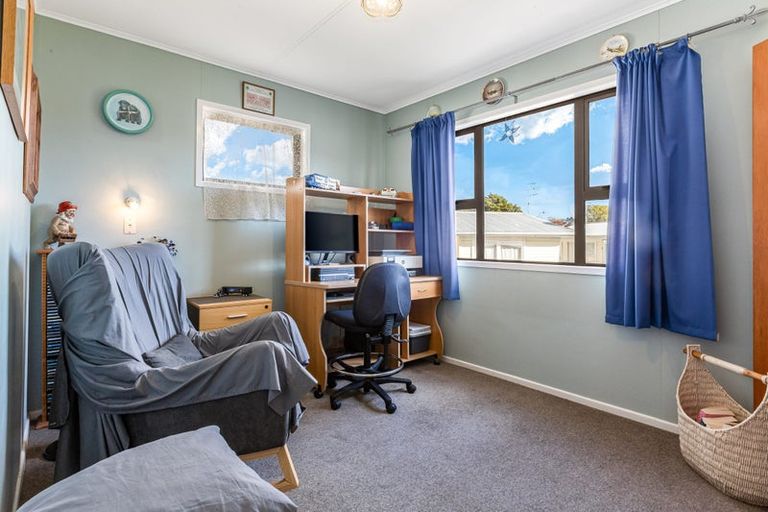 Photo of property in 21 Bonnie Glen Crescent, Ebdentown, Upper Hutt, 5018