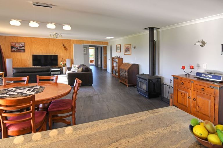 Photo of property in 75 Ahiaruhe Road, Ahiaruhe, Carterton, 5792