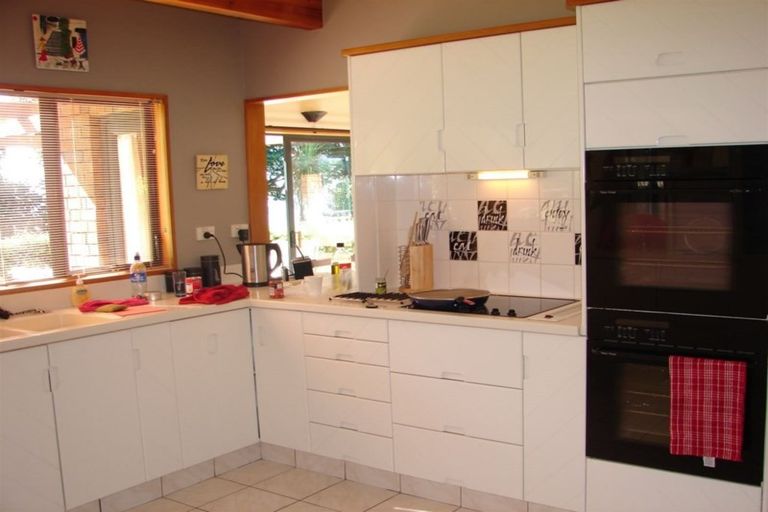 Photo of property in 22 Myrtle Drive, Omokoroa, 3114