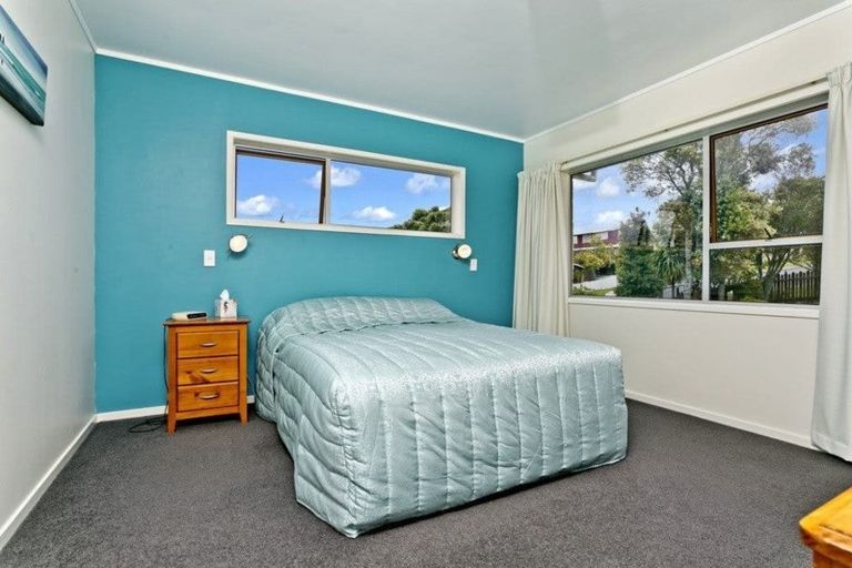Photo of property in 2/77 Stanaway Street, Hillcrest, Auckland, 0627