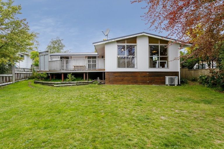 Photo of property in 12 Kensington Place, Richmond Heights, Taupo, 3330