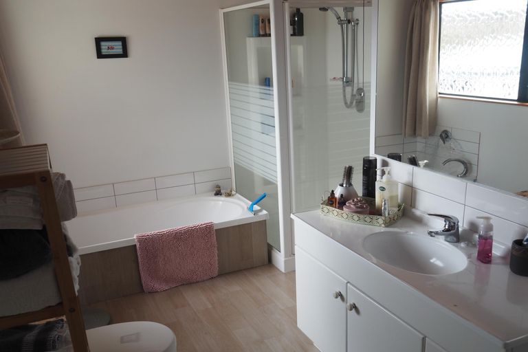 Photo of property in 1/110 Lakewood Drive, Nukuhau, Taupo, 3330