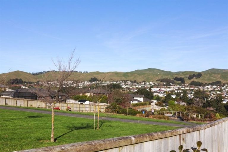 Photo of property in 29 Nelson Avenue, Aotea, Porirua, 5024
