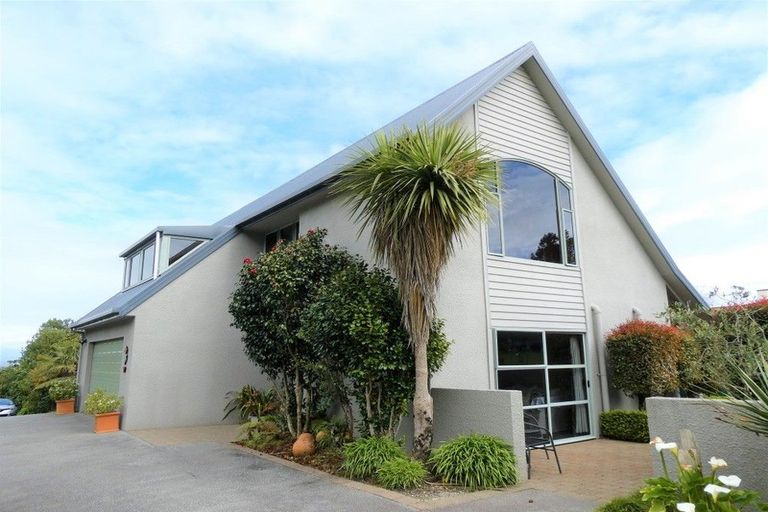 Photo of property in 24 Stanton Crescent, Karoro, Greymouth, 7805