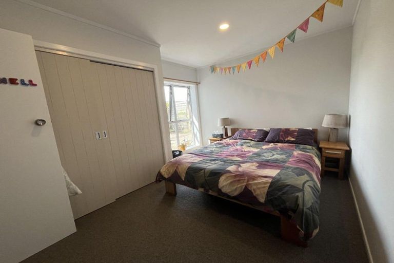 Photo of property in 57 Queens Road, Glen Avon, New Plymouth, 4312