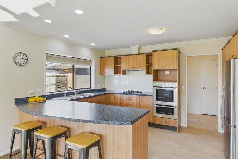 Photo of property in 80 Regent Drive, Paraparaumu Beach, Paraparaumu, 5032