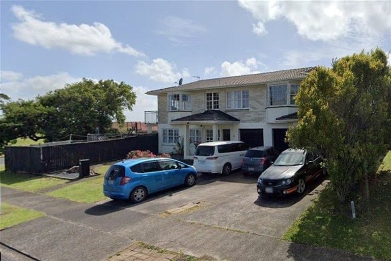 Photo of property in 35 Domain Road, Weymouth, Auckland, 2103