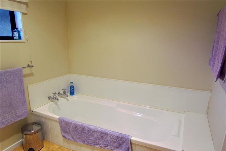 Photo of property in 90a Michael Road, Paraparaumu Beach, Paraparaumu, 5032