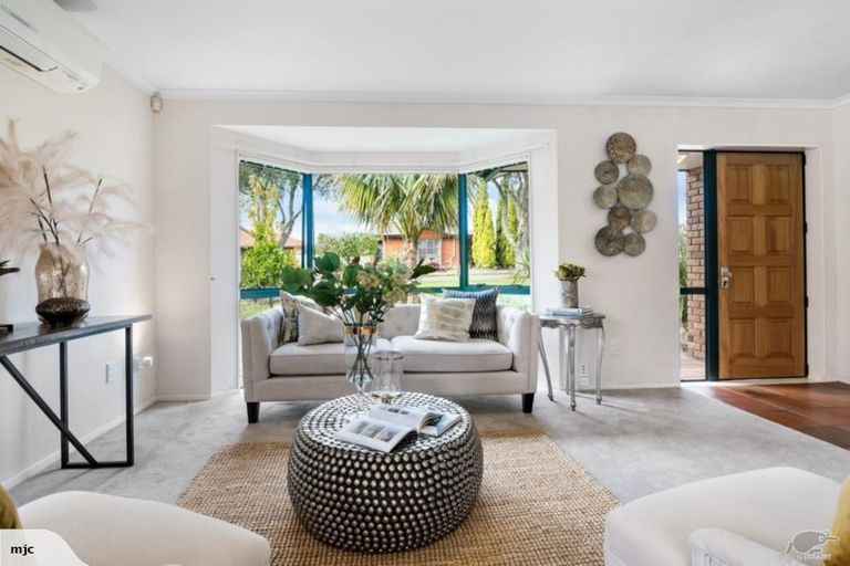 Photo of property in 26 Adelphi Place, Albany, Auckland, 0632