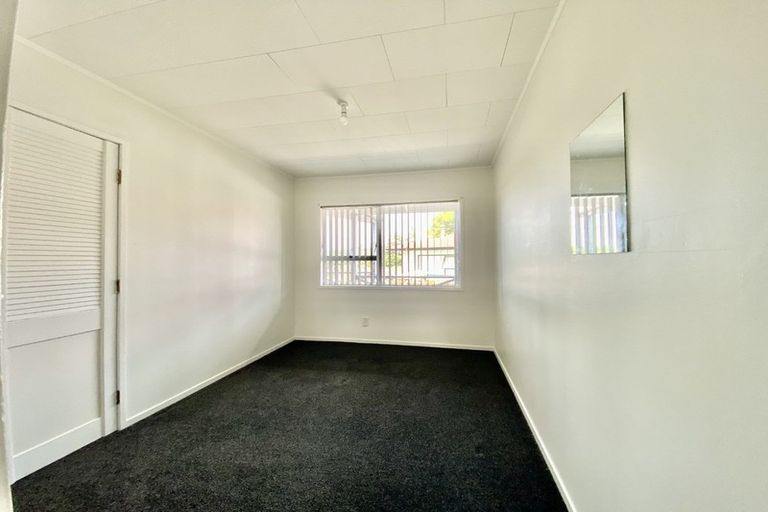 Photo of property in 219 Mahia Road, Wattle Downs, Auckland, 2103