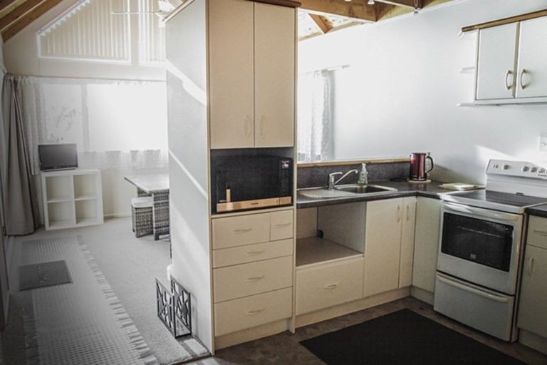 Photo of property in 6a Hilton Road, St Andrews, Hamilton, 3200