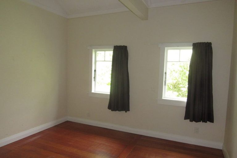 Photo of property in 10 Saint John Street, Aro Valley, Wellington, 6011