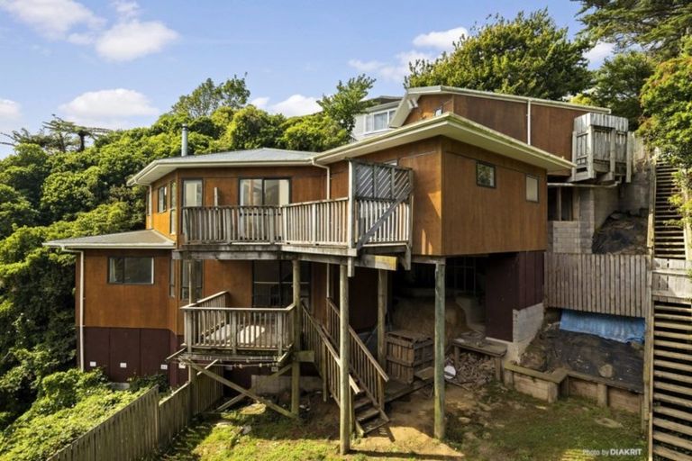 Photo of property in 36 Chesterton Street, Johnsonville, Wellington, 6037