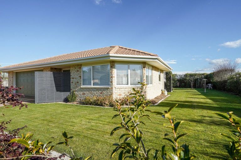 Photo of property in 48 Panckhurst Drive, Woodend, 7610