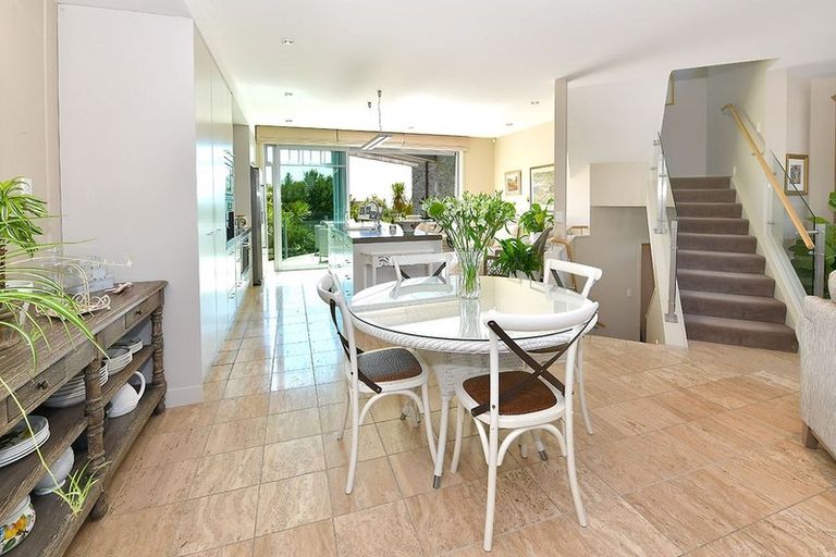 Photo of property in 25 Little Compton Mews, Snells Beach, 0920