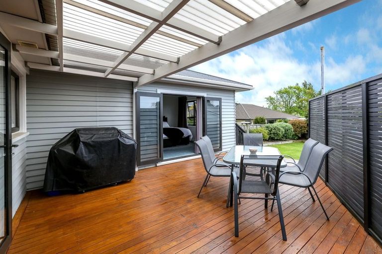 Photo of property in 15 Tainui Street, Welbourn, New Plymouth, 4312
