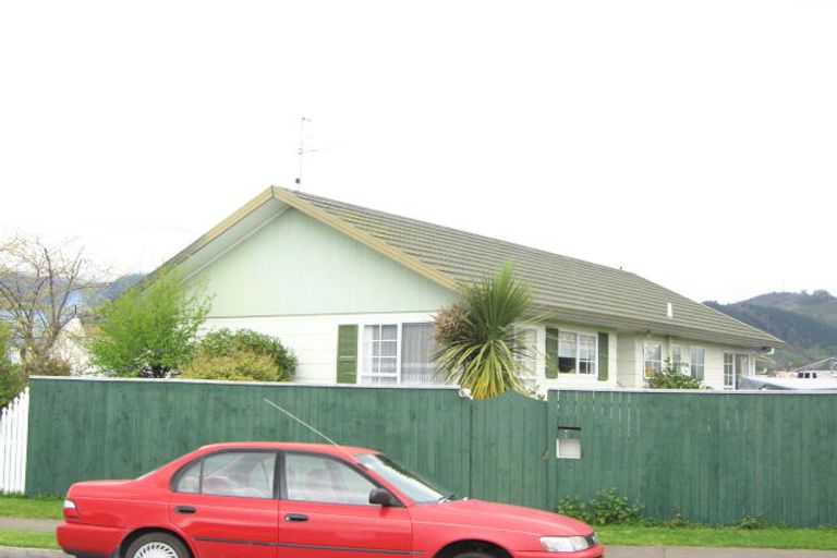 Photo of property in 1 Dundas Street, The Wood, Nelson, 7010