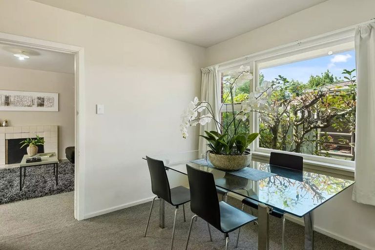 Photo of property in 14 Springhill Street, Avonhead, Christchurch, 8042