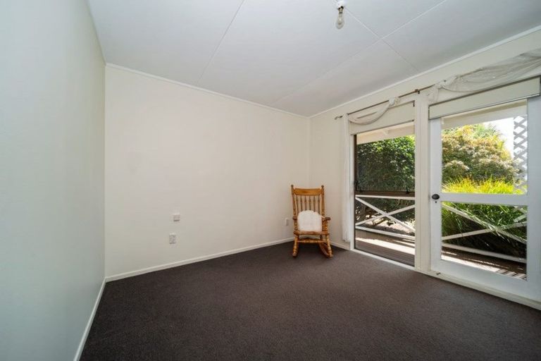 Photo of property in 85 Cumberland Street, Welbourn, New Plymouth, 4312