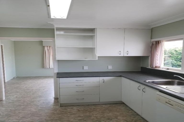 Photo of property in 510 Great South Road, Rosehill, Papakura, 2113