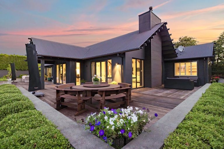 Photo of property in 79 Milns Road, Halswell, Christchurch, 8025