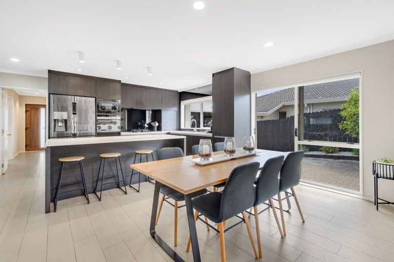 Photo of property in 34 Ambleside Drive, Northpark, Auckland, 2013