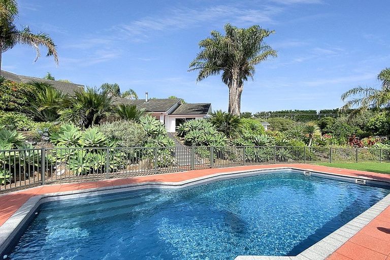 Photo of property in 62 River Drive, Kerikeri, 0294