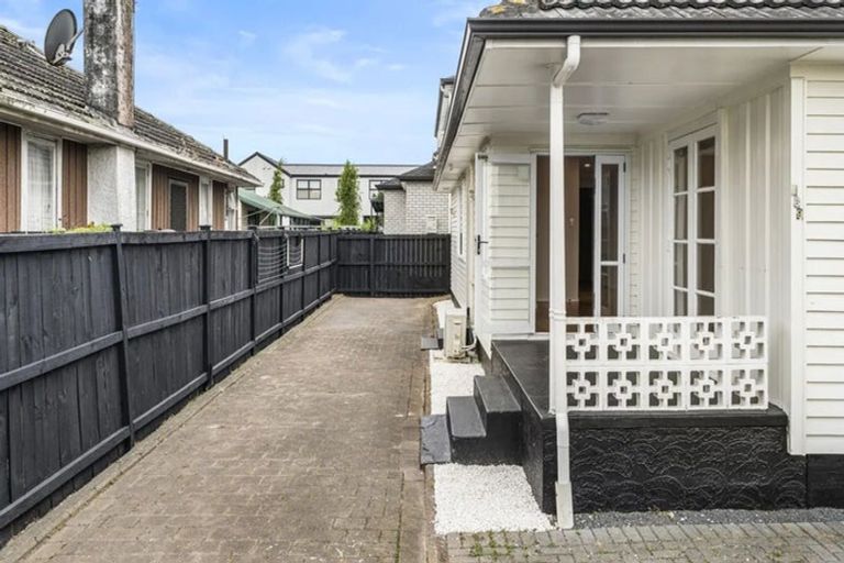Photo of property in 169 Russell Road, Manurewa, Auckland, 2102