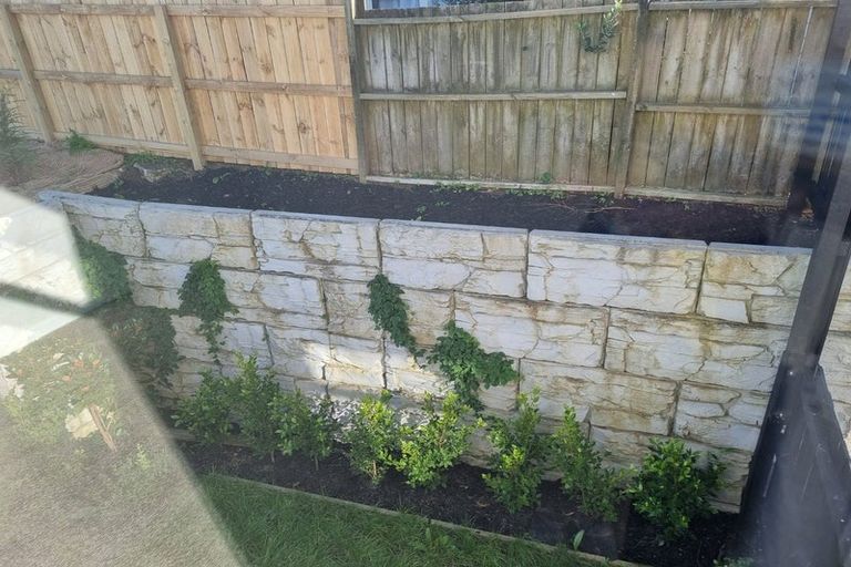 Photo of property in 34 Tukari Lane, Mangere Bridge, Auckland, 2022