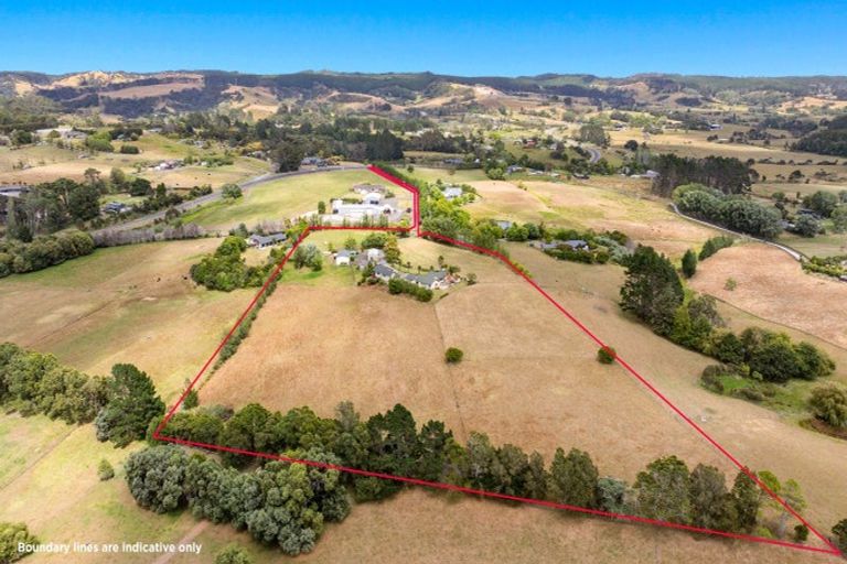 Photo of property in 1224 State Highway 16, Waimauku, 0883