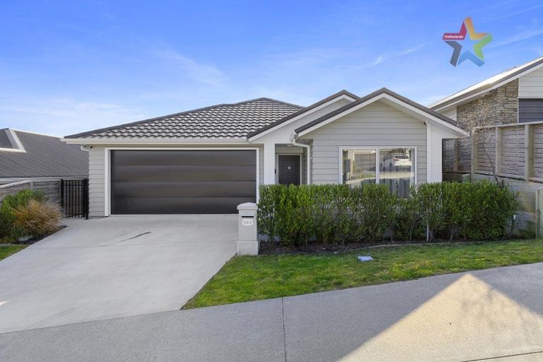 Photo of property in 157 Waipounamu Drive, Kelson, Lower Hutt, 5010