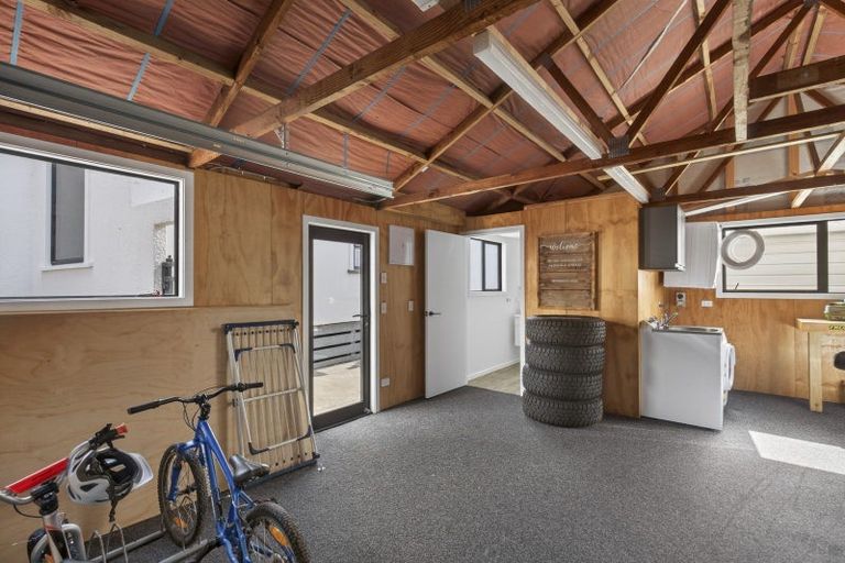 Photo of property in 105 Parklands Avenue, Bell Block, New Plymouth, 4312