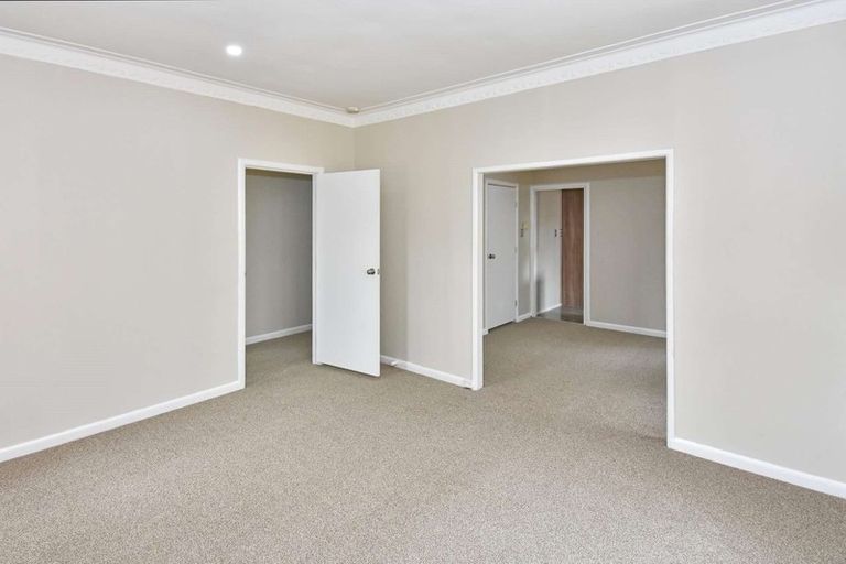 Photo of property in 79c Russell Road, Manurewa, Auckland, 2102