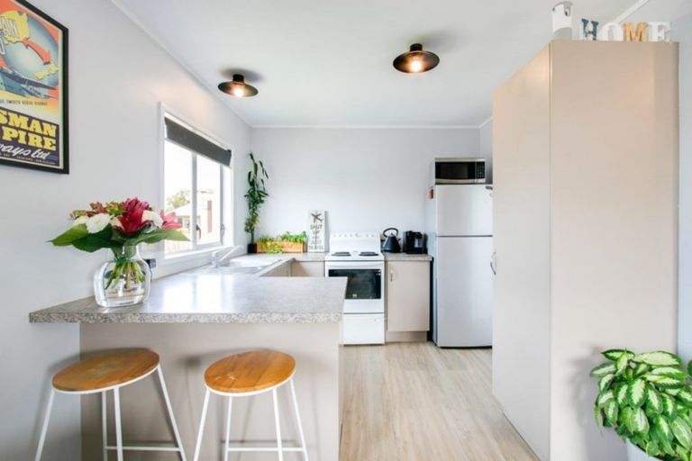 Photo of property in 212b Grays Road, Saint Leonards, Hastings, 4120