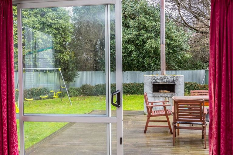 Photo of property in 22 Kupe Drive, Carterton, 5713